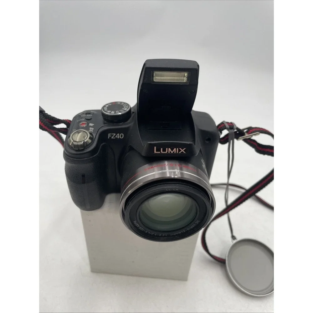 Panasonic Lumix DMC-FZ40 Digital Camera 14MP 24x Zoom+Battery+Charger+SD Card+